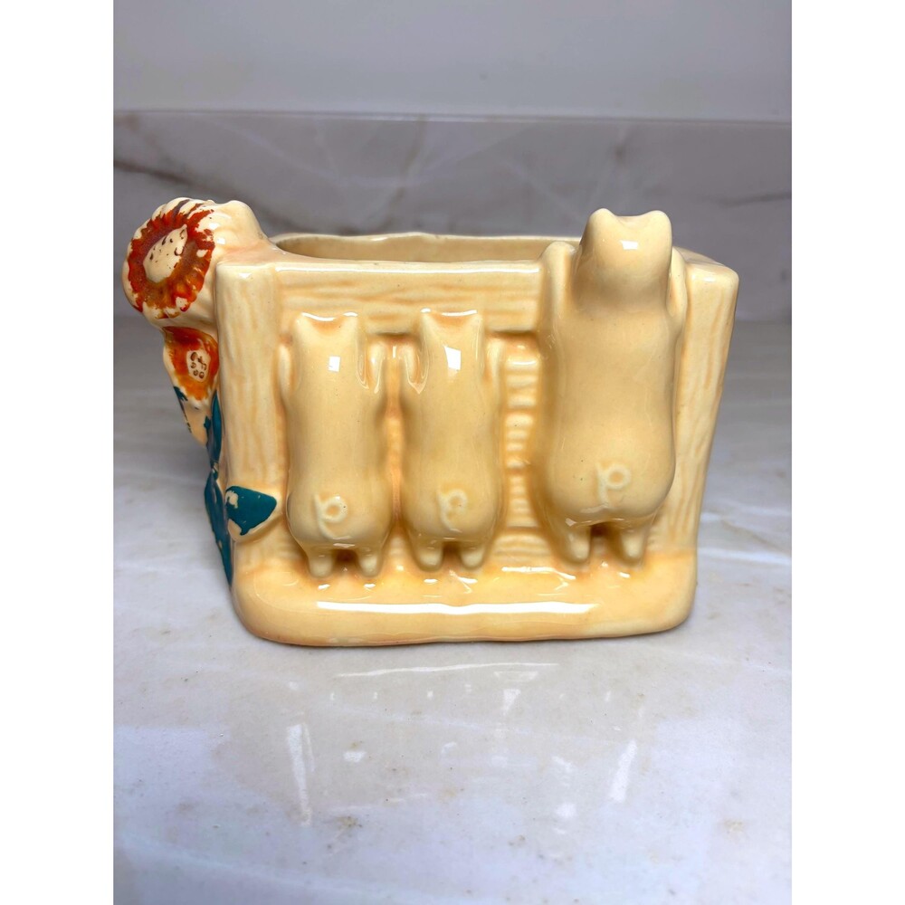 V 1940s Shawnee Pottery "Three Little Pigs" Planter Ceramic Vase Decor